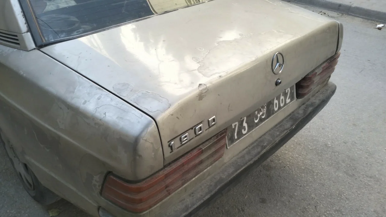 Mercedes 190-series - Photo 2