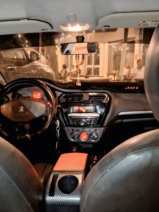 Peugeot 301 - Photo 9