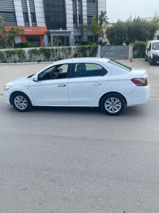 Peugeot 301 - Photo 8