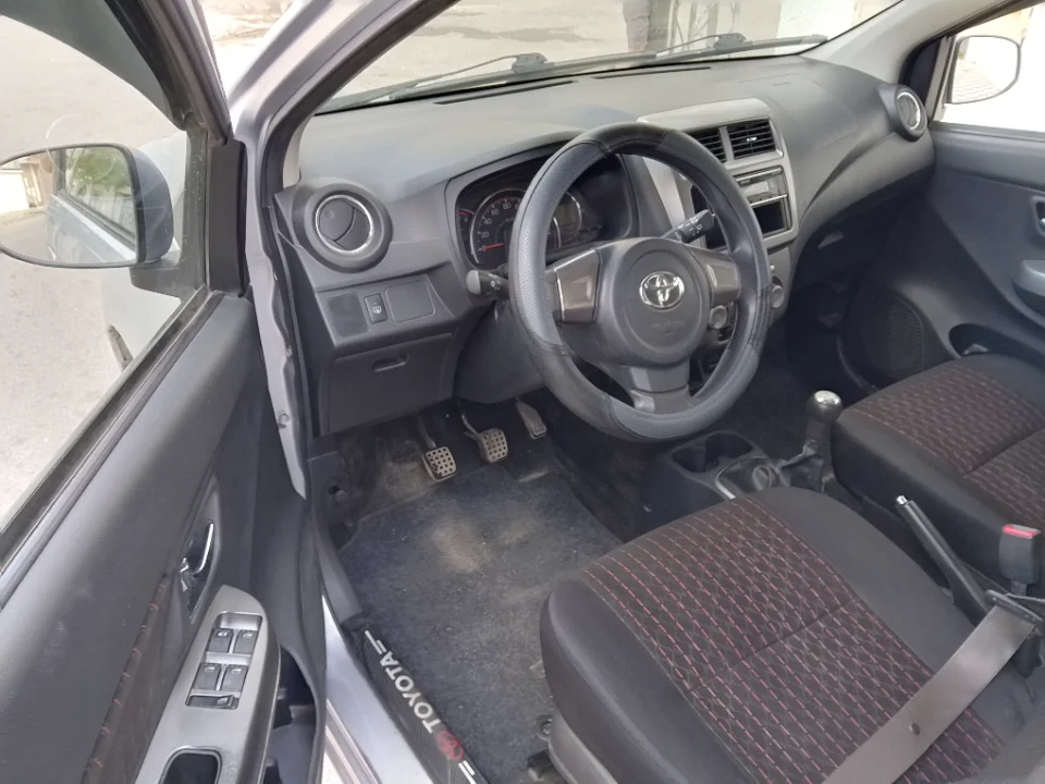 Toyota Aygo - Photo 6
