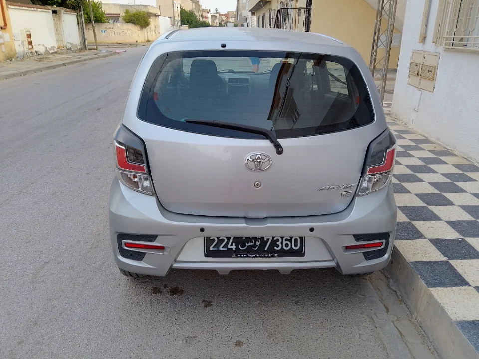 Toyota Aygo - Photo 5
