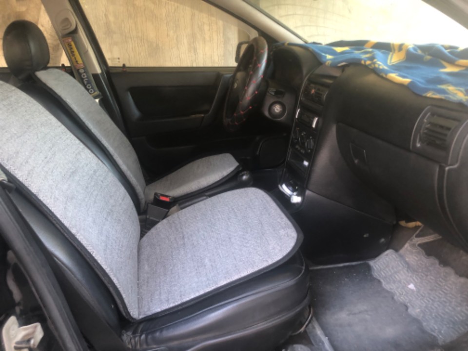 Opel Astra - Photo 9