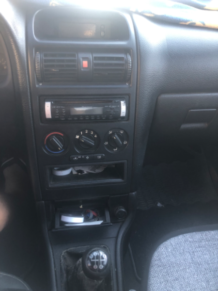 Opel Astra - Photo 7