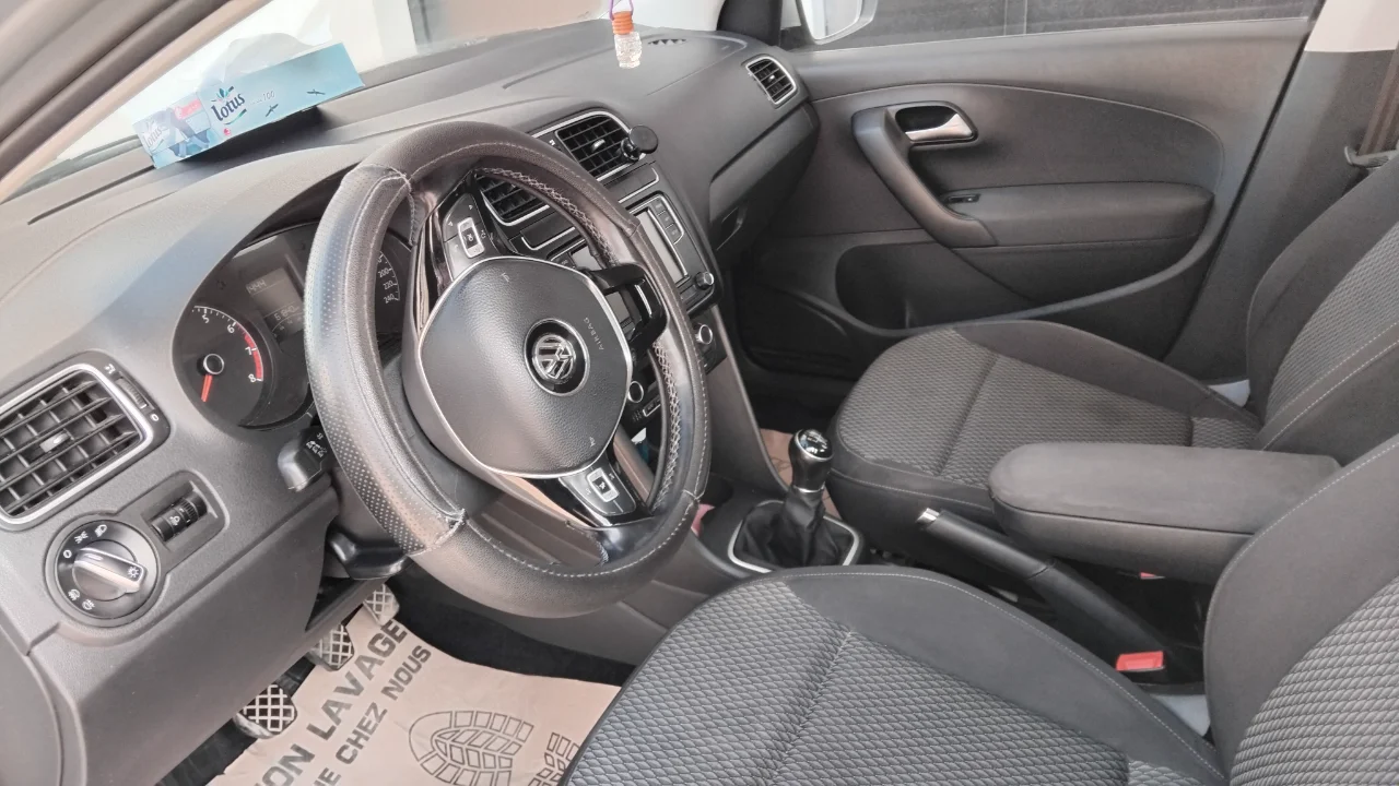Volkswagen Polo - Photo 6