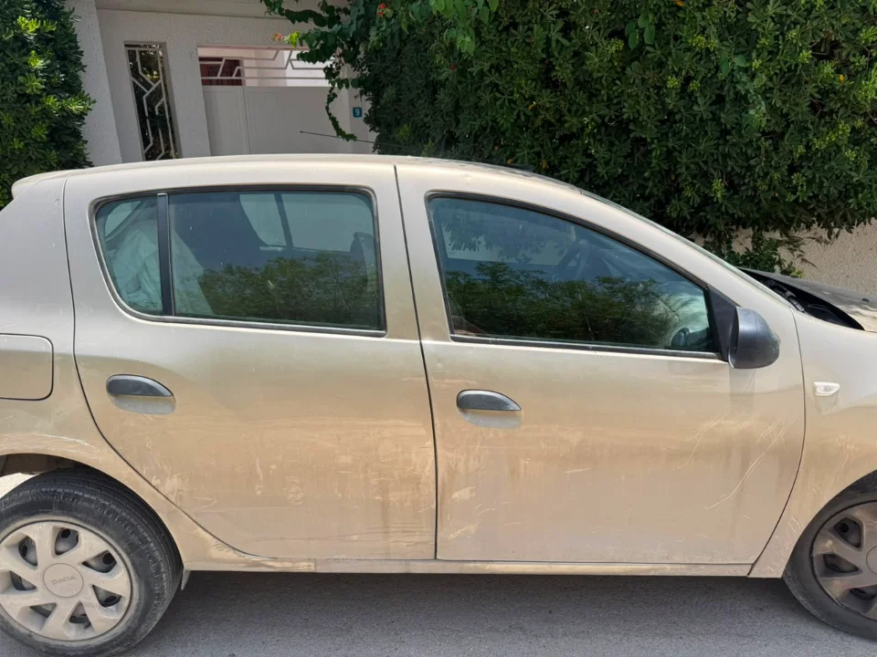 Dacia LOGAN - Photo 4