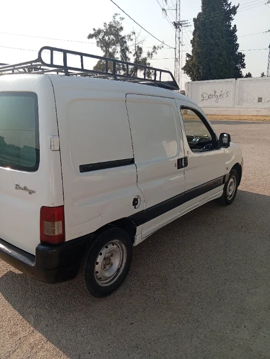 Citroen BERLINGO - Photo 4
