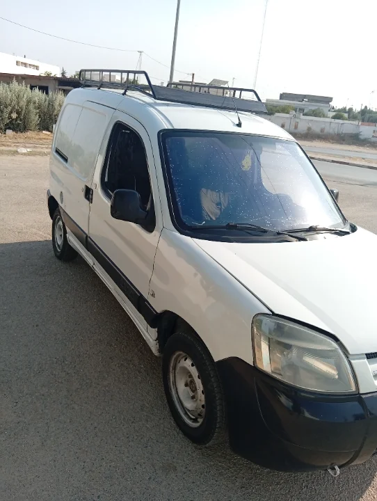 Citroen BERLINGO - Photo 3