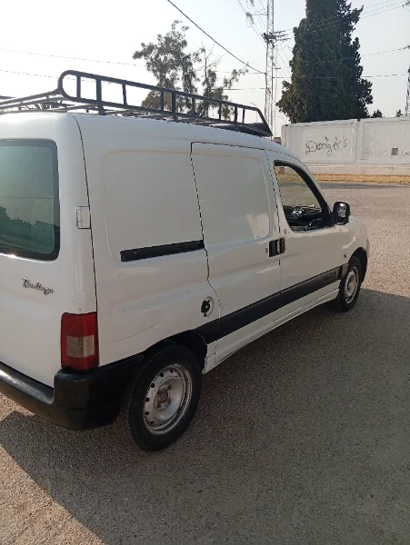 Citroen BERLINGO - Photo 4