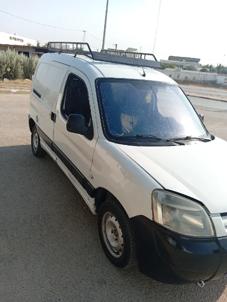 Citroen BERLINGO - Photo 3