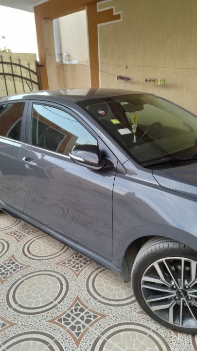 Kia RIO - Photo 4