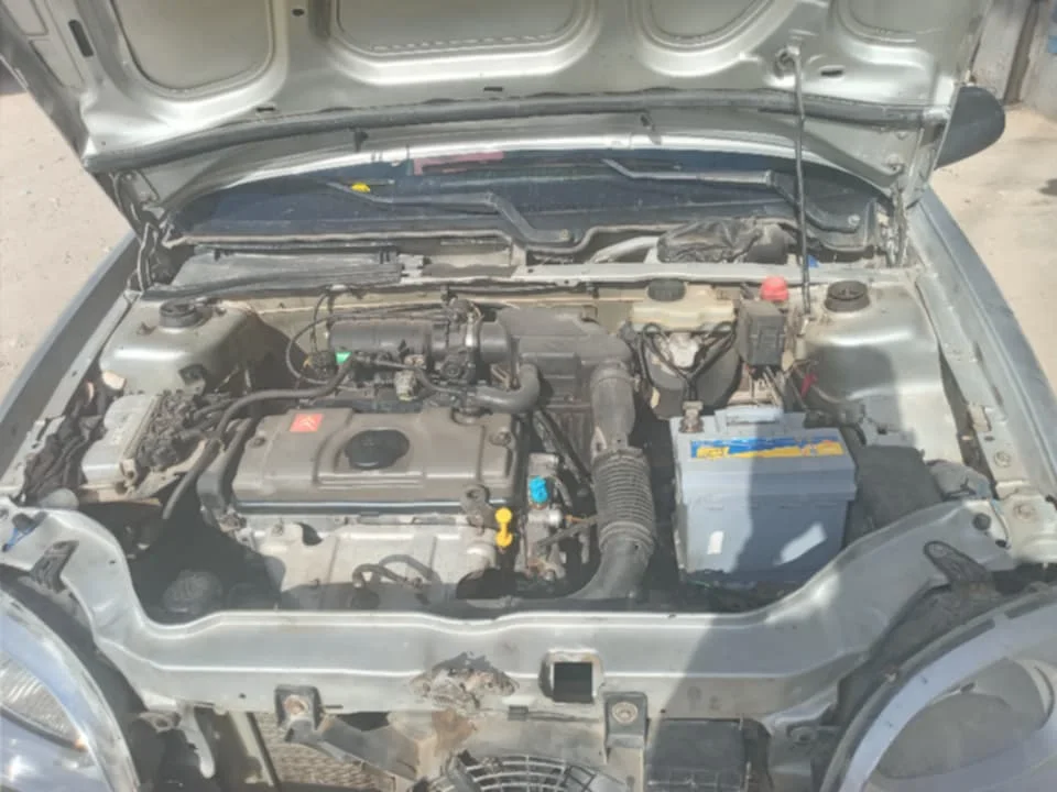 Citroen SAXO - Photo 3