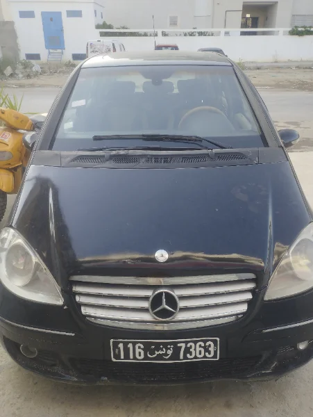Mercedes A150 tt options avec toit