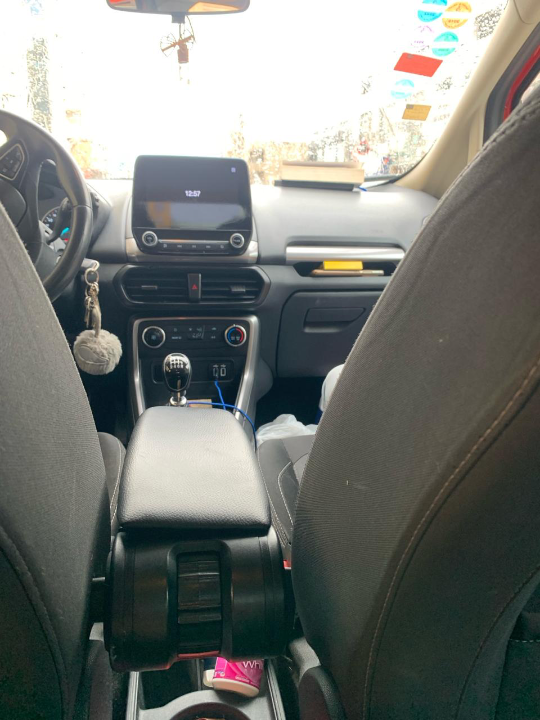 Ford ECOSPORT - Photo 3