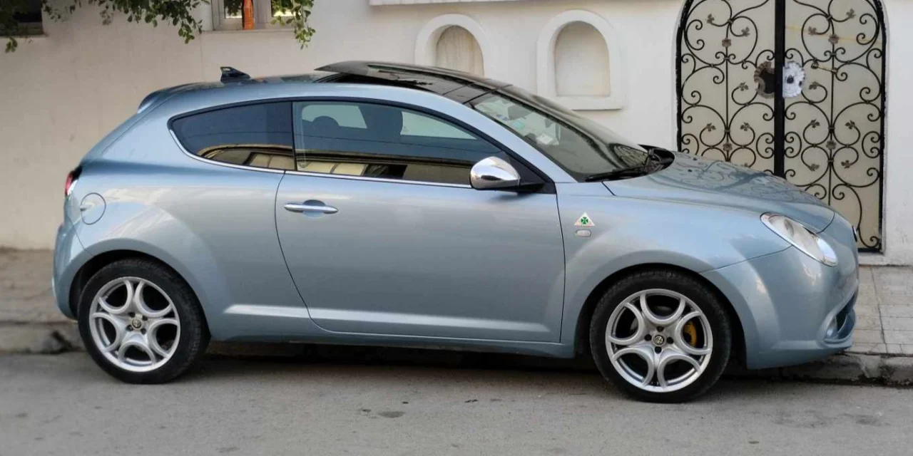 Alfa romeo MITO - Photo 9