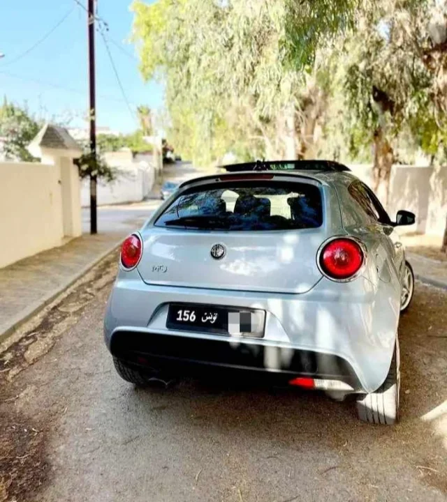 Alfa romeo MITO - Photo 2