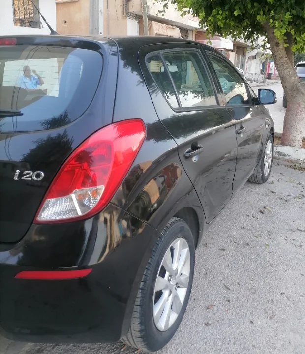 Hyundai I20 - Photo 4