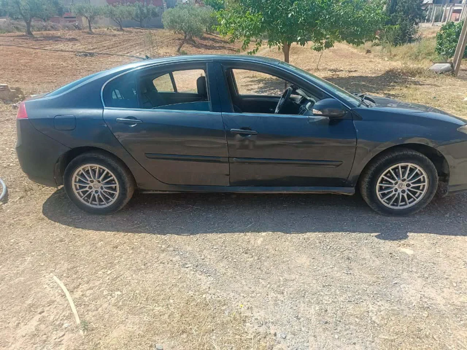 Renault Laguna - Photo 9
