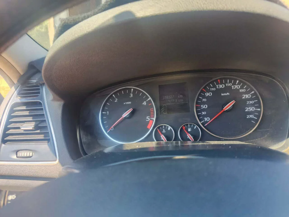 Renault Laguna - Photo 3