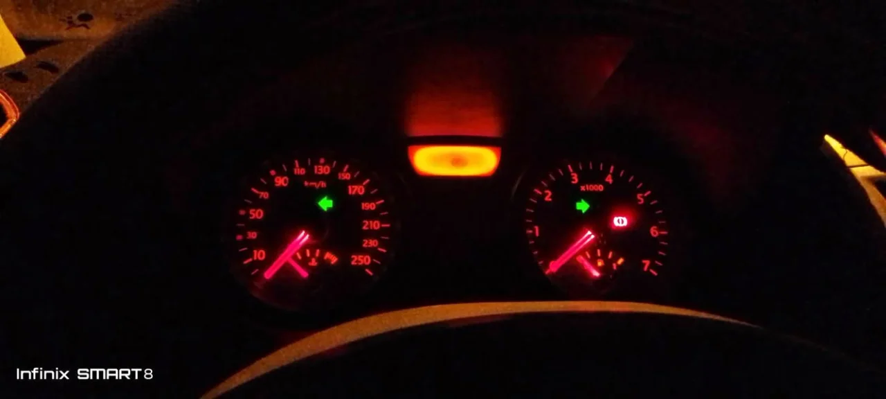 Renault Megane - Photo 3