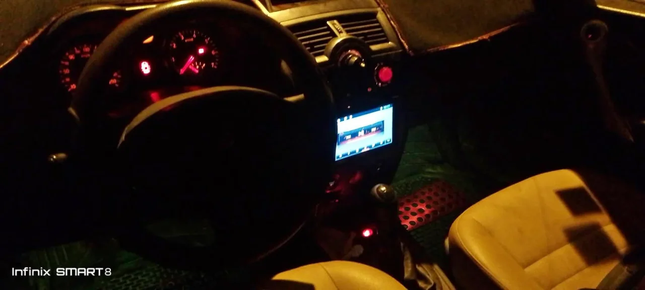 Renault Megane - Photo 2