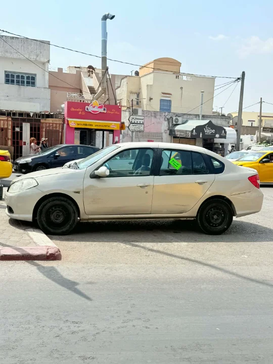 Renault Symbol - Photo 4