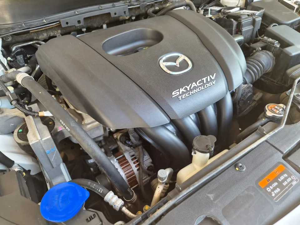 Mazda MAZDA2 - Photo 3