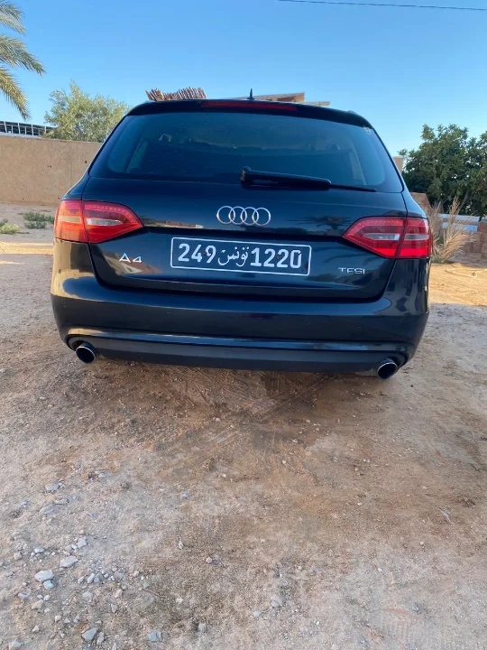 Audi A4 - Photo 3