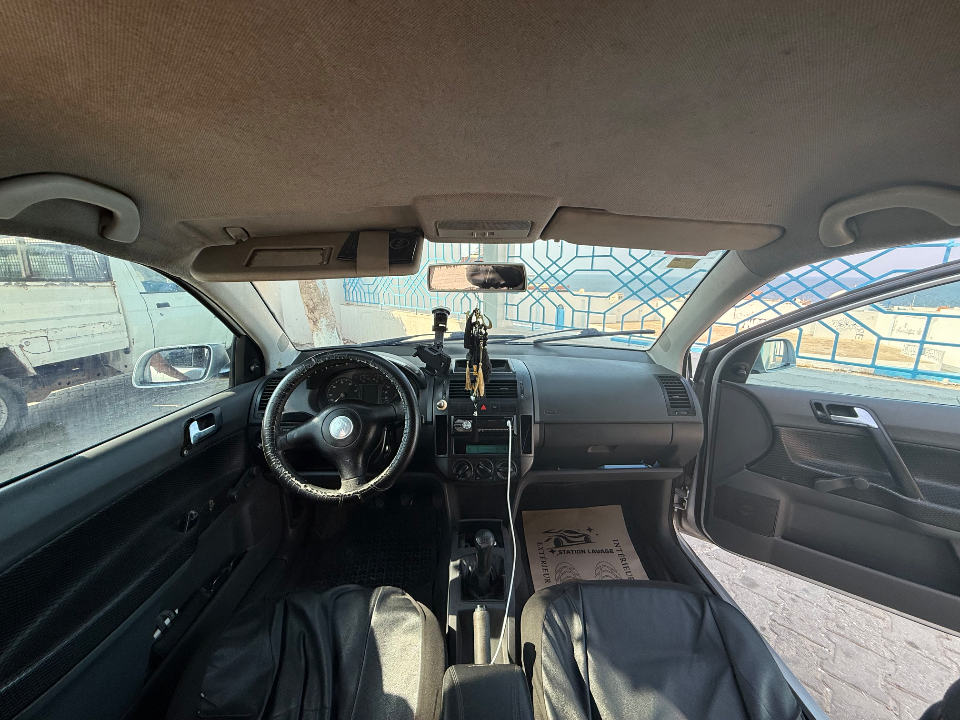 Volkswagen Polo - Photo 2