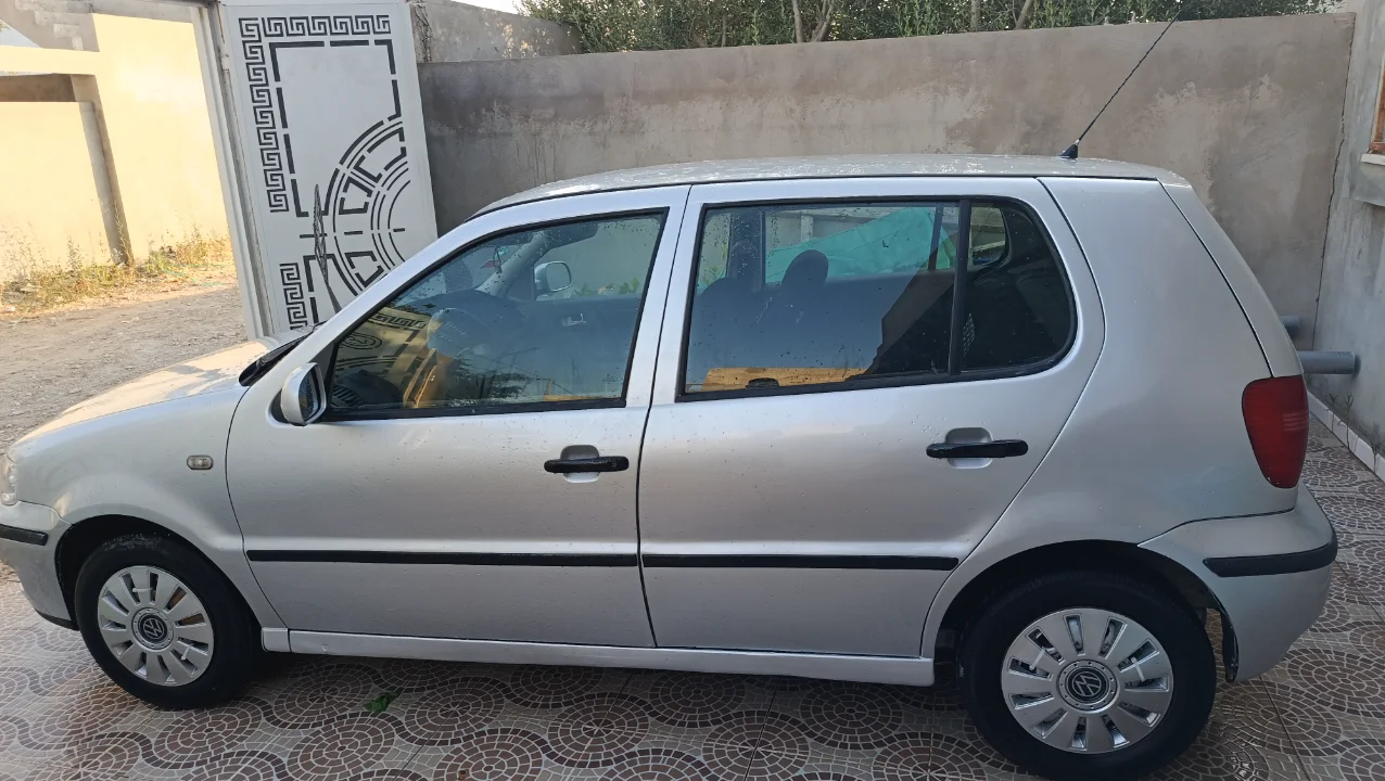 Volkswagen Polo - Photo 2
