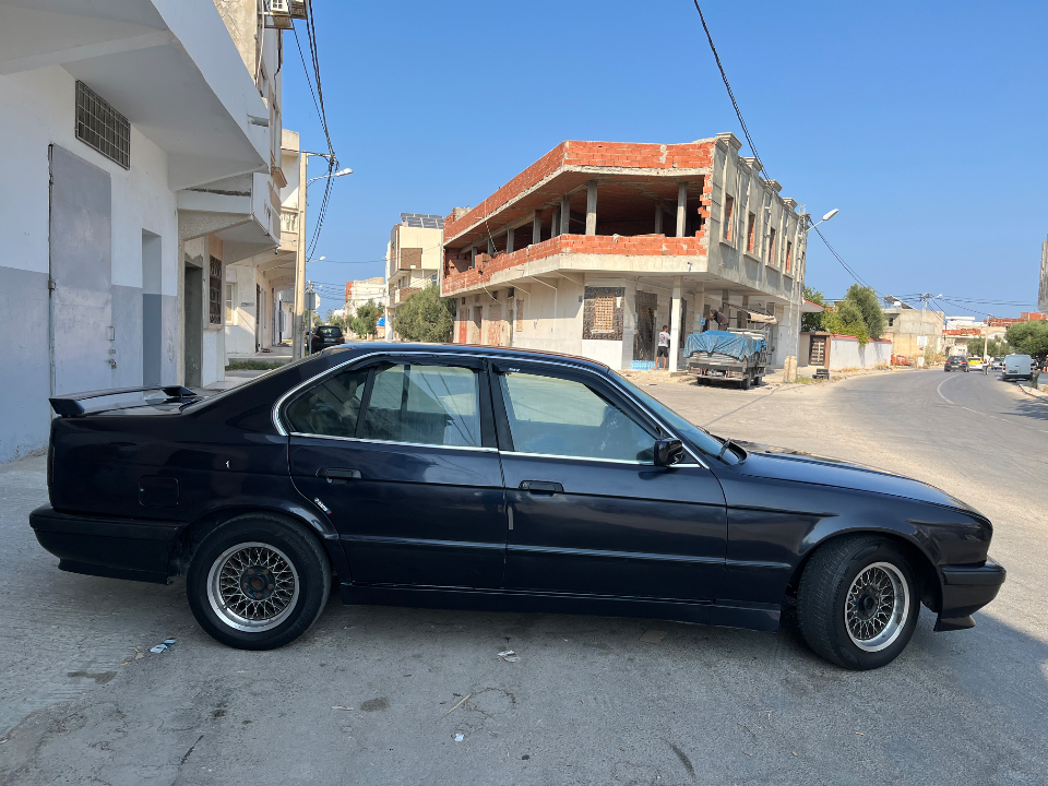 Bmw 525 - Photo 4