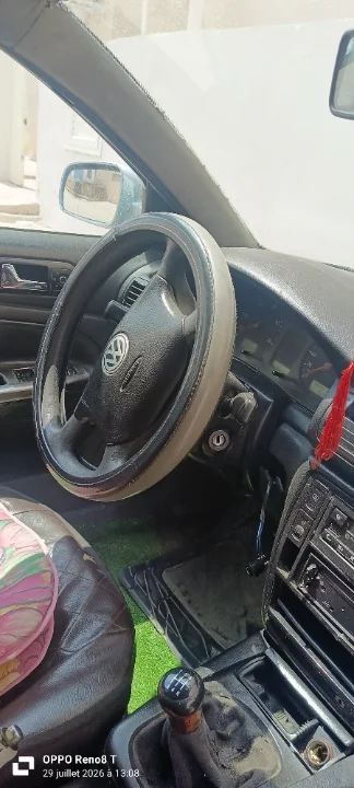 Volkswagen Passat - Photo 4