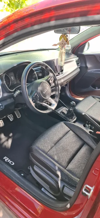 Kia RIO - Photo 6