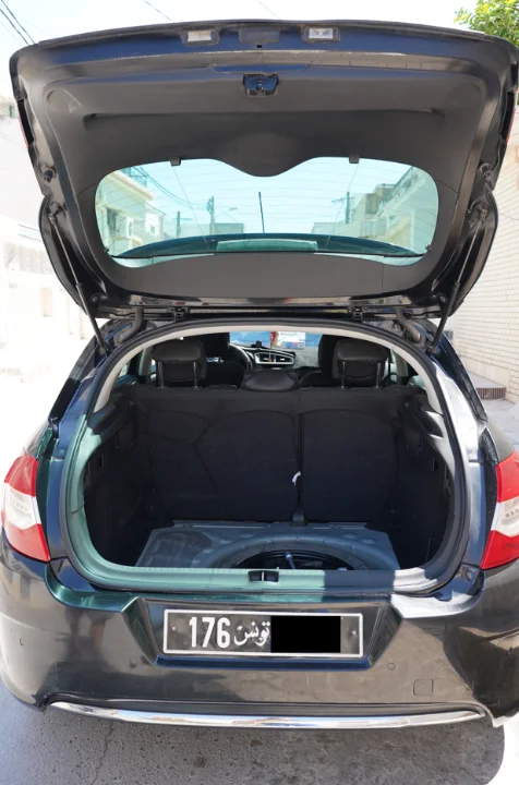 Citroen C4 - Photo 9