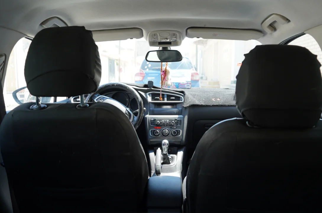 Citroen C4 - Photo 8