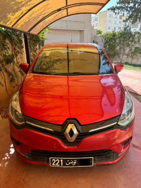 Renault Clio 4 premier Main