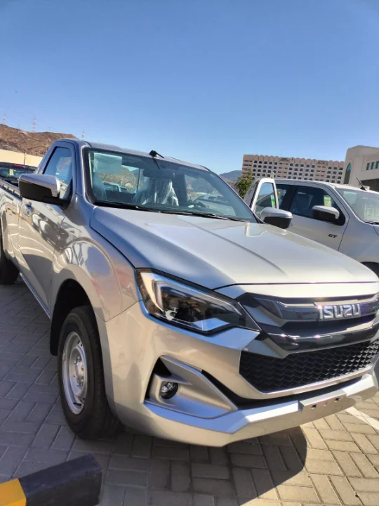 Isuzu D MAX - Photo 3