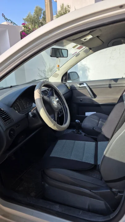 Volkswagen Polo - Photo 2