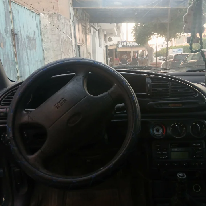 Ford MONDEO - Photo 7