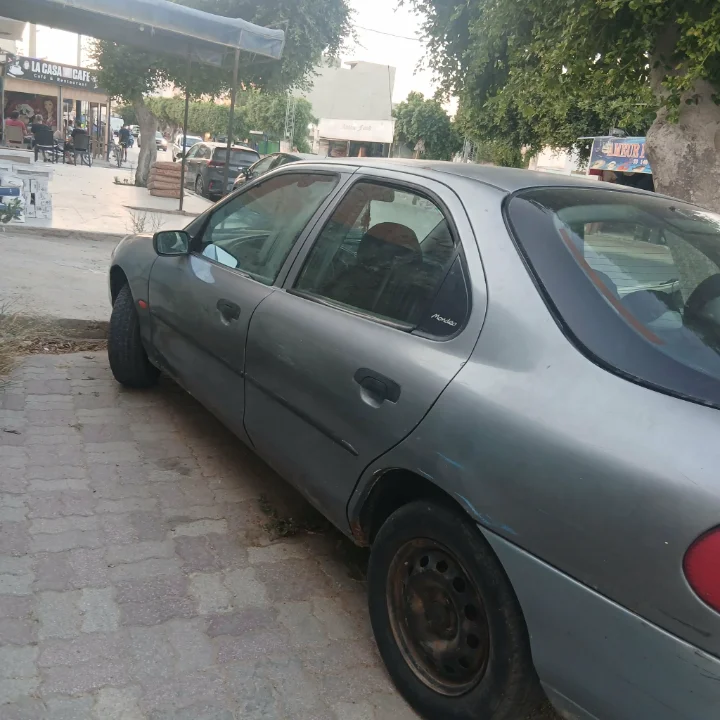 Ford MONDEO - Photo 6
