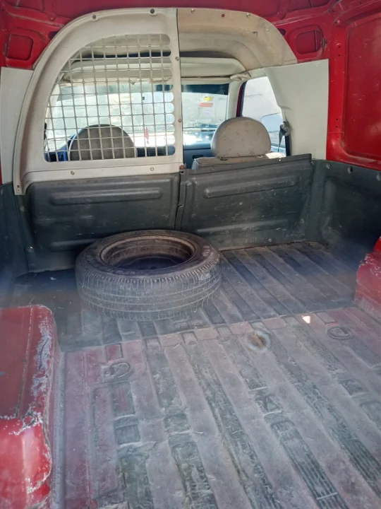 Volkswagen Caddy - Photo 5