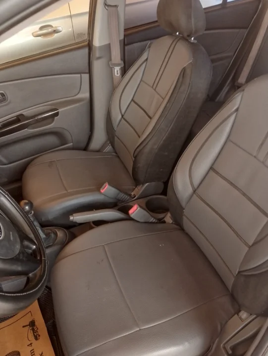 Kia RIO - Photo 6