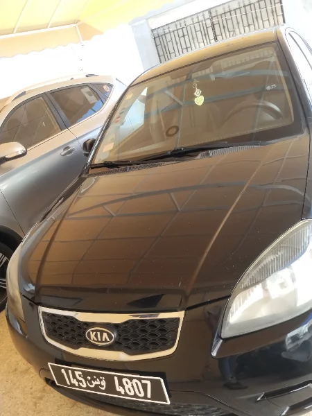 Kia RIO - Kia Rio 2011 Essence