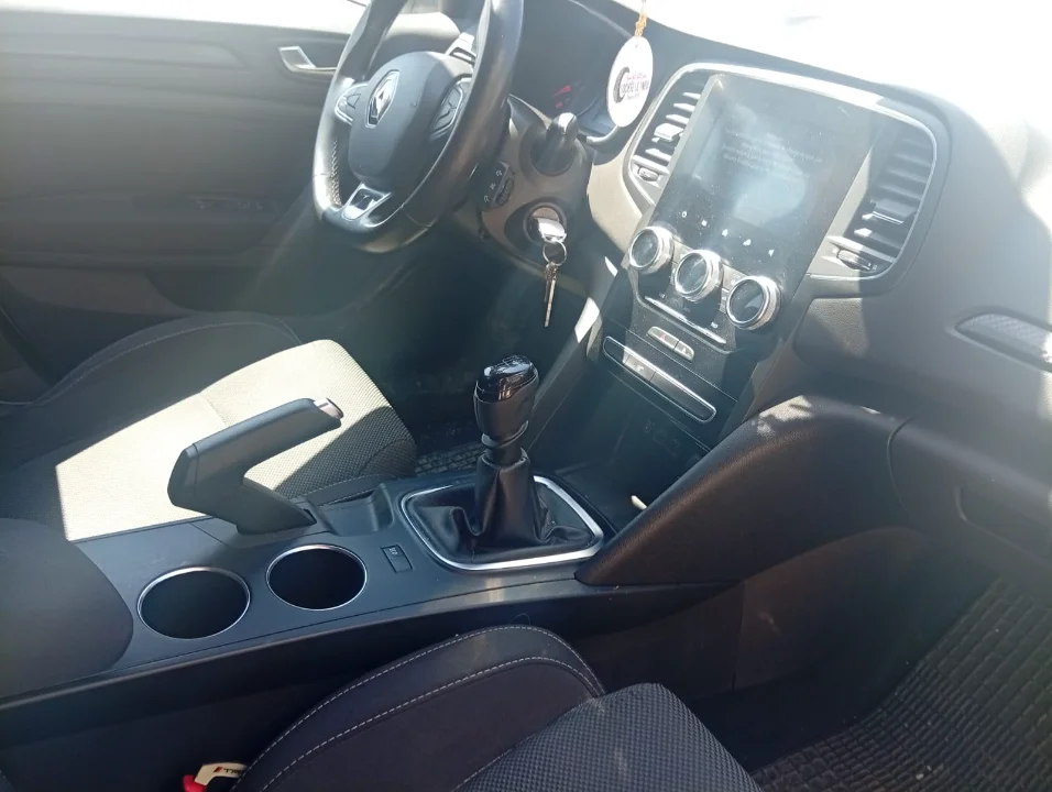 Renault Megane - Photo 3