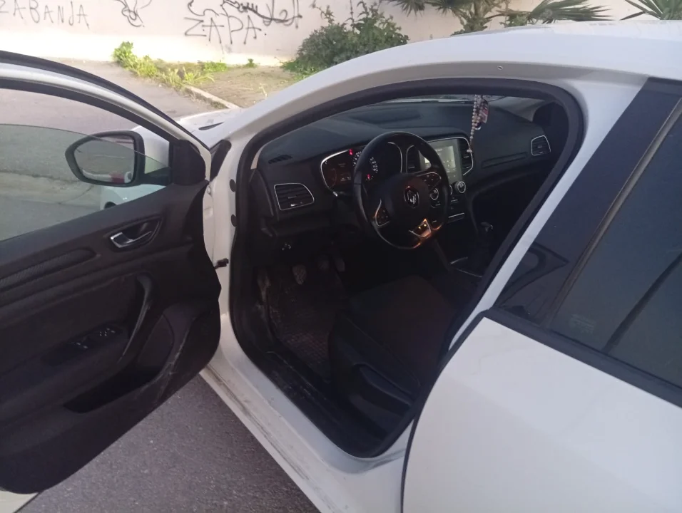 Renault Megane - Photo 2