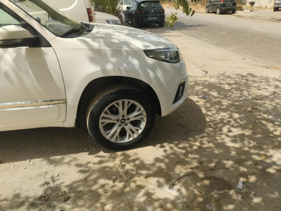 Chery Tiggo 3x - Photo 4