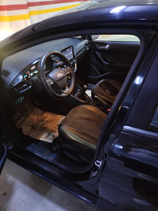 Ford FIESTA - Photo 8