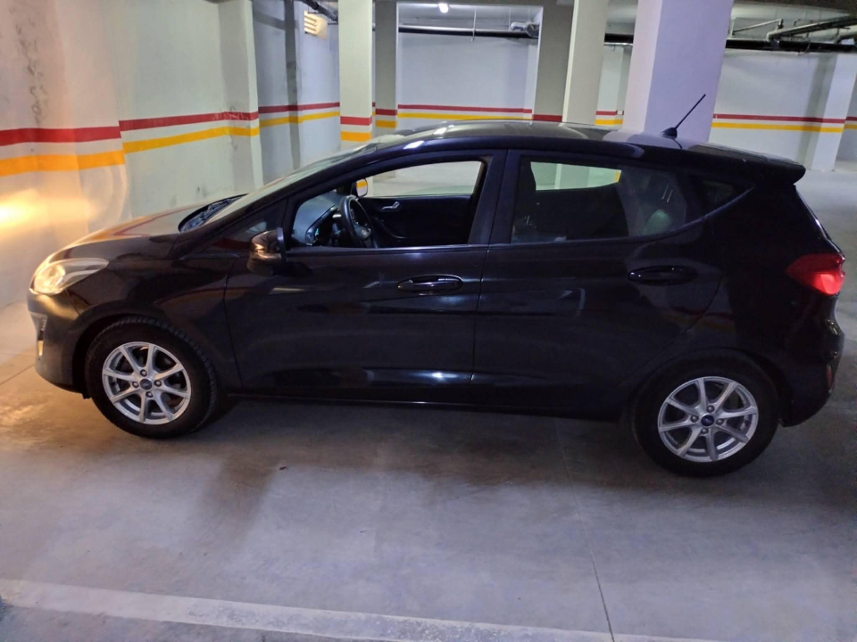 Ford FIESTA - Photo 6