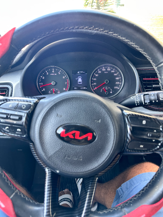 Kia RIO - Photo 6