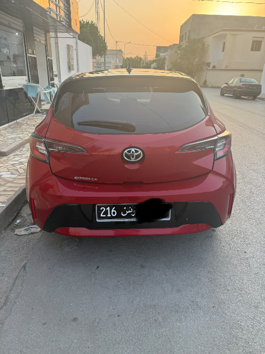 Toyota Corolla - Photo 6