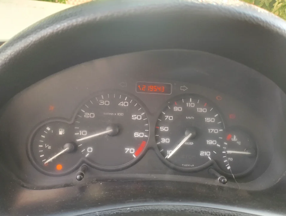 Peugeot 206 - Photo 3